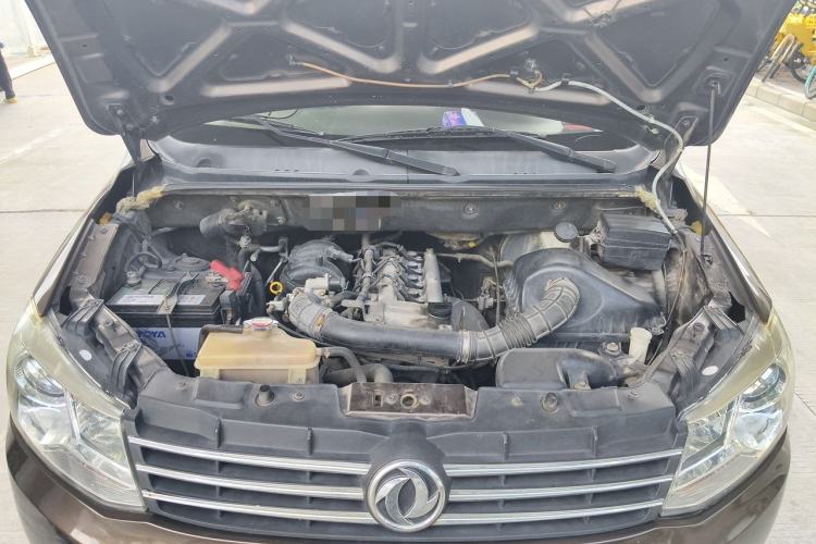 Used Dongfeng Fengon 330 2014 1.5L Manual Comfort Version DK15-02 Engine Bay