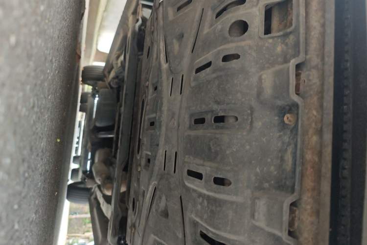 Used Dongfeng Fengon 330 2014 1.3L Manual Utility Version DK13-07 Chassis Front