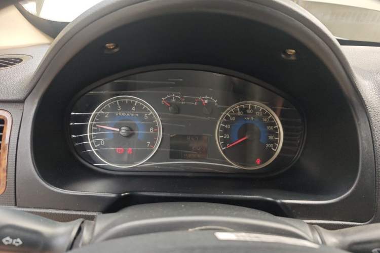 Used Dongfeng Fengon 330 2014 1.3L Manual Utility Version DK13-07 Instrument Cluster