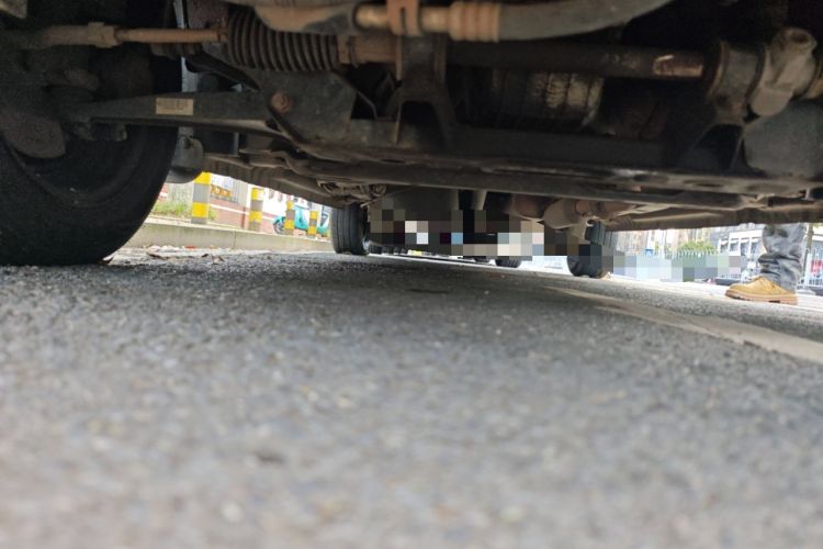 Used Dongfeng Fengon 330 2014 1.5L Manual Standard Edition DK15-02 Chassis Front