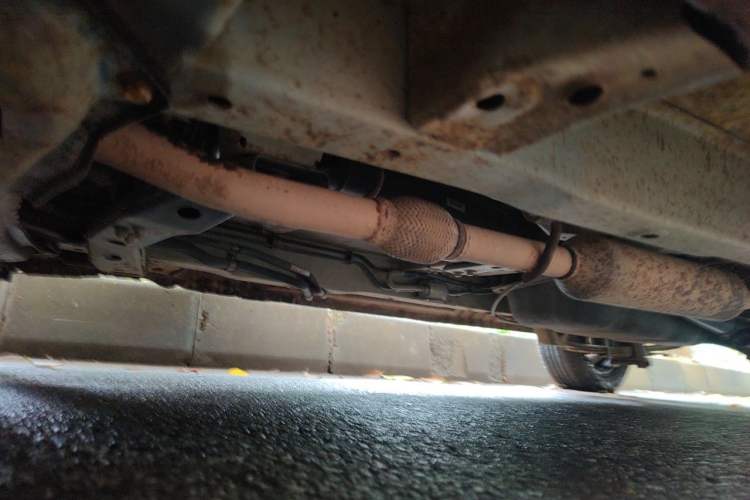 Used Dongfeng Fengon 330 2014 1.5L Manual Utility Version DK15 Chassis Front Left