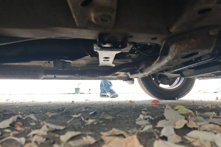Used Dongfeng Fengon 330 2014 1.3L Manual Utility Version DK13-07 Chassis Front Right