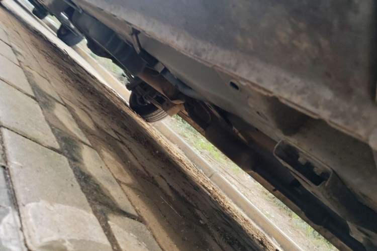 Used Dongfeng Fengon 330 2014 1.5L Manual Utility Version DK15 Chassis Front Right