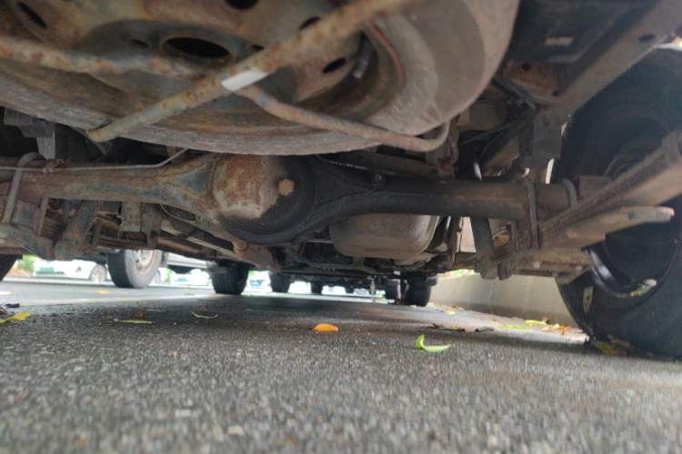 Used Dongfeng Fengon 330 2014 1.5L Manual Utility Version DK15 Chassis Rear