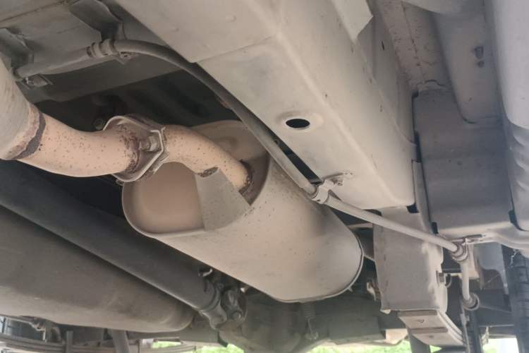 Used Dongfeng Fengon 330 2014 1.5L Manual Standard Edition DK15-02 Chassis Rear Left
