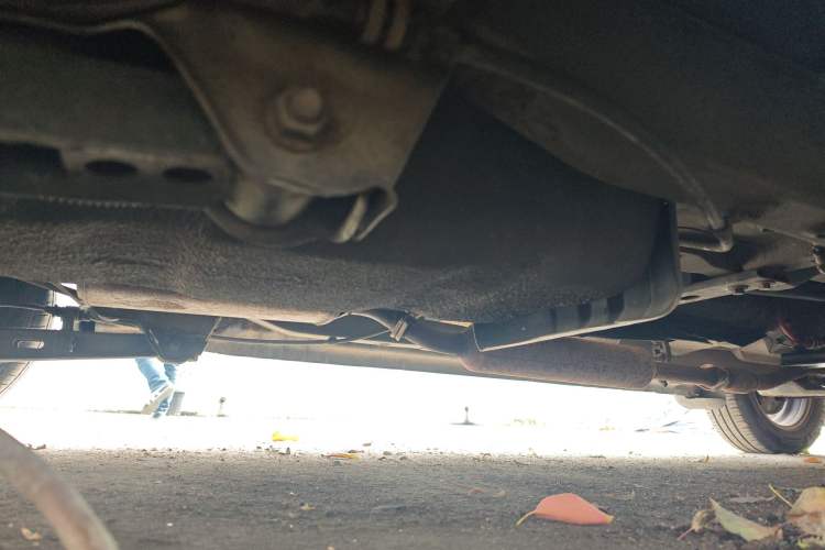 Used Dongfeng Fengon 330 2014 1.3L Manual Utility Version DK13-07 Chassis Rear Right