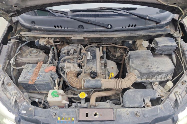 Used Dongfeng Fengon 330 2014 1.2L Manual Practical Version DK12-07 Engine Bay