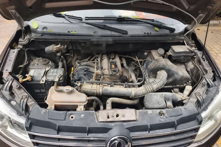 Used Dongfeng Fengon 330 2014 1.5L Manual Utility Version DK15 Engine Bay