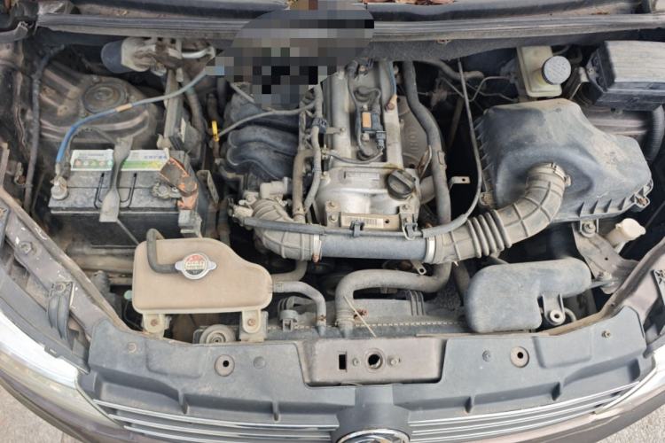 Used Dongfeng Fengon 330 2014 1.5L Manual Standard Edition DK15-02 Engine Bay
