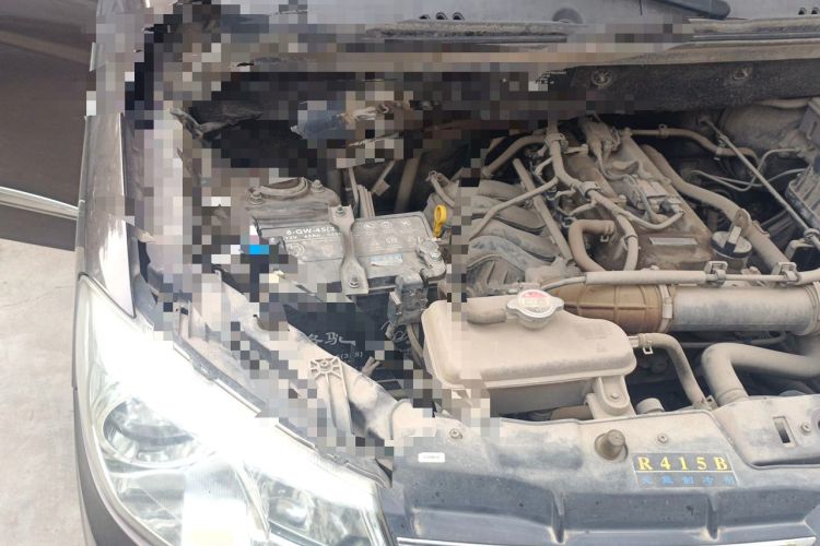 Used Dongfeng Fengon 330 2014 1.5L Manual Standard Edition DK15-02 Engine Bay Right