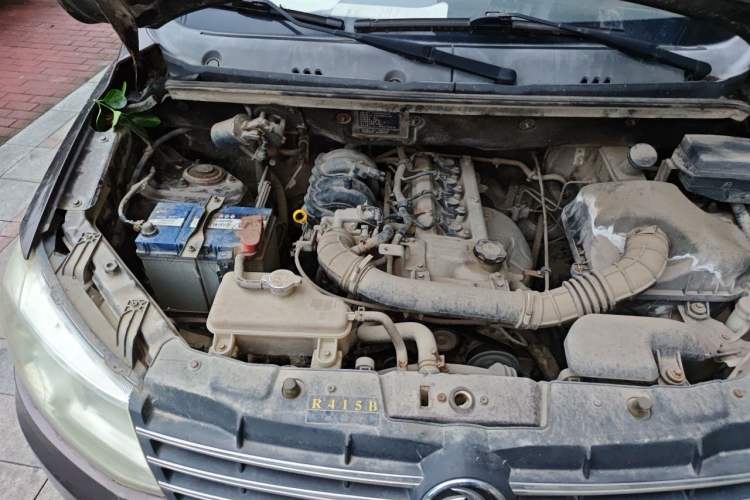 Used Dongfeng Fengon 330 2014 1.5L Manual Utility Version DK15 Engine Bay Right