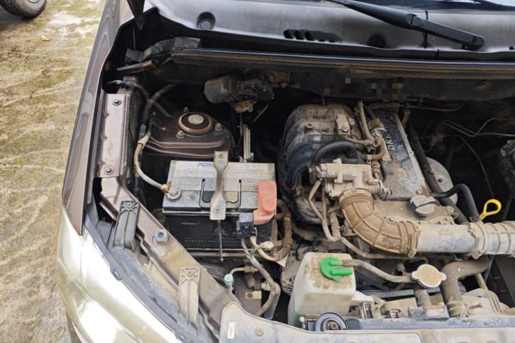 Used Dongfeng Fengon 330 2014 1.2L Manual Practical Version DK12-07 Engine Bay Right