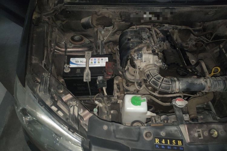 Used Dongfeng Fengon 330 2014 1.2L Manual Practical Version DK12-07 Engine Bay Right