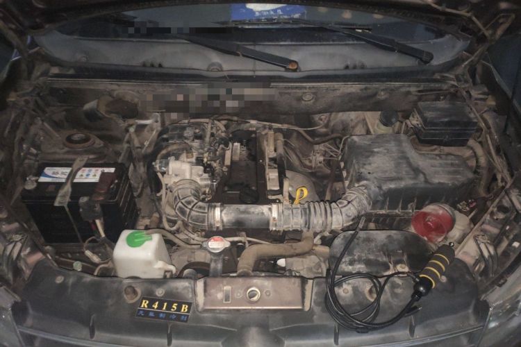 Used Dongfeng Fengon 330 2014 1.2L Manual Practical Version DK12-07 Engine Bay