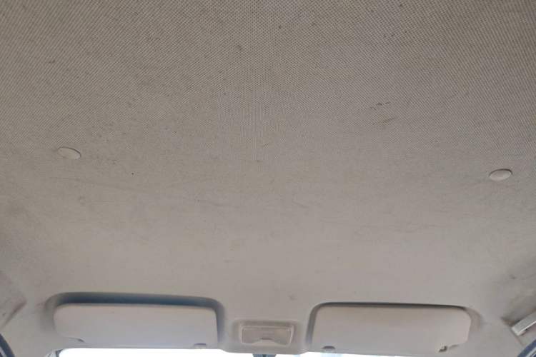 Used Dongfeng Fengon 330 2014 1.2L Manual Practical Version DK12-07 Headliner