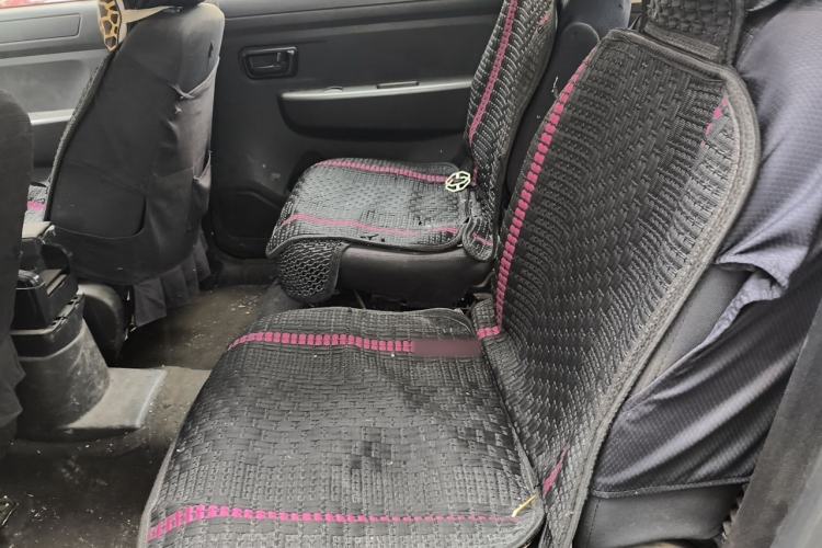 Used Dongfeng Fengon 330 2014 1.5L Manual Standard Edition DK15-02 Left Rear Seat