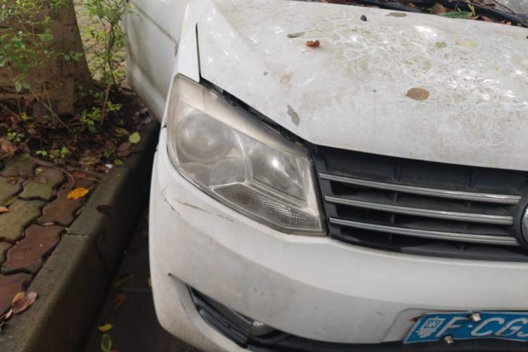 Used Dongfeng Fengon 330 2014 1.5L Manual Utility Version DK15 Right Front Headlight