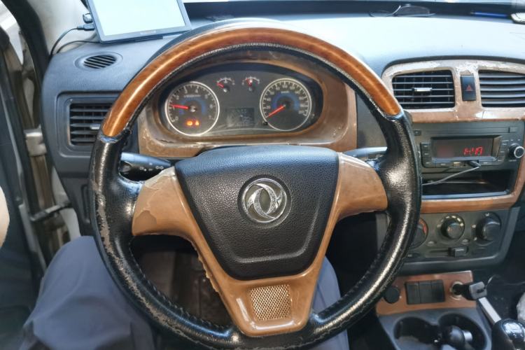 Used Dongfeng Fengon 330 2014 1.5L Manual Standard Edition DK15-02 Steering Wheel