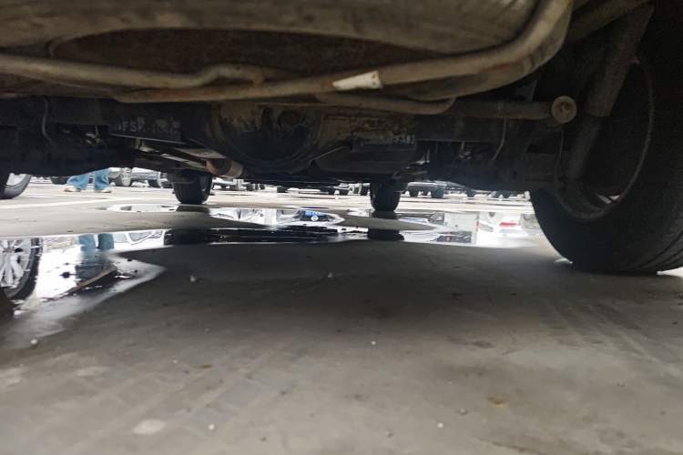 Used Dongfeng Fengon 330 2014 1.5L Manual Utility Version DK15 Chassis Rear