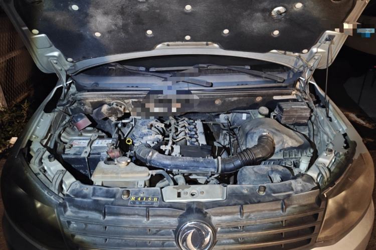 Used Dongfeng Fengon 330 2014 1.5L Manual Utility Version DK15 Engine Bay