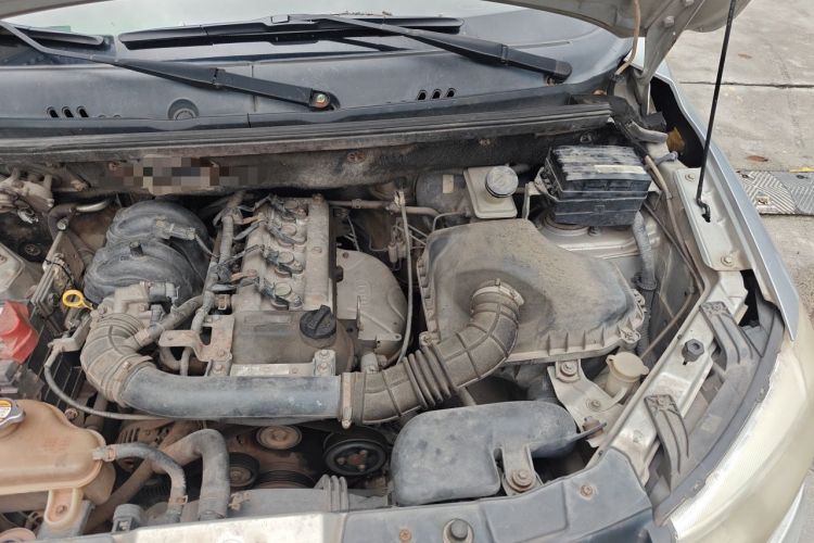 Used Dongfeng Fengon 330 2014 1.5L Manual Utility Version DK15 Engine Bay Left