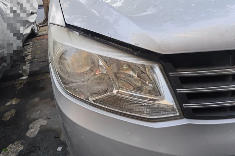 Used Dongfeng Fengon 330 2014 1.5L Manual Utility Version DK15 Right Front Headlight