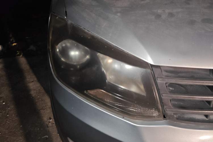 Used Dongfeng Fengon 330 2014 1.5L Manual Utility Version DK15 Right Front Headlight