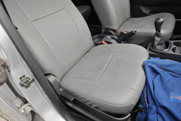 Used Dongfeng Fengon 330 2014 1.5L Manual Utility Version DK15 Right Front Seat