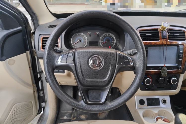 Used Dongfeng Fengon 330 2014 1.5L Manual Utility Version DK15 Steering Wheel