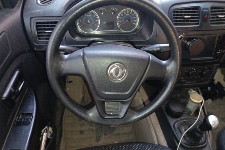 Used Dongfeng Fengon 330 2014 1.5L Manual Utility Version DK15 Steering Wheel