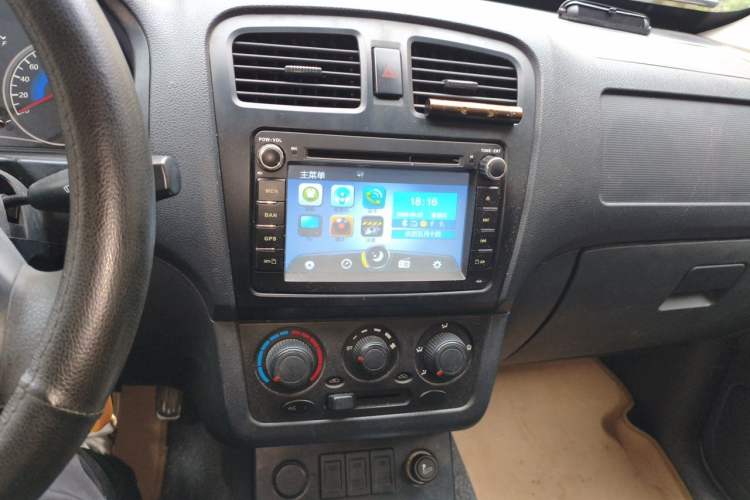 Used Dongfeng Fengon 330 2014 1.5L Manual Standard Edition DK15-02 Audio And AC Panel