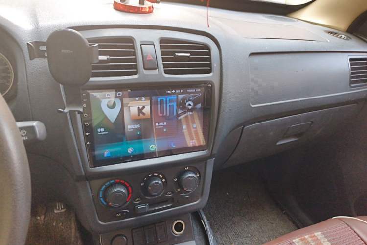 Used Dongfeng Fengon 330 2014 1.5L Manual Standard Edition DK15-02 Audio And AC Panel