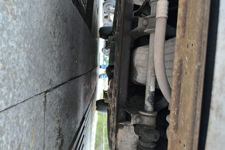 Used Dongfeng Fengon 330 2014 1.5L Manual Utility Version DK15 Chassis Front