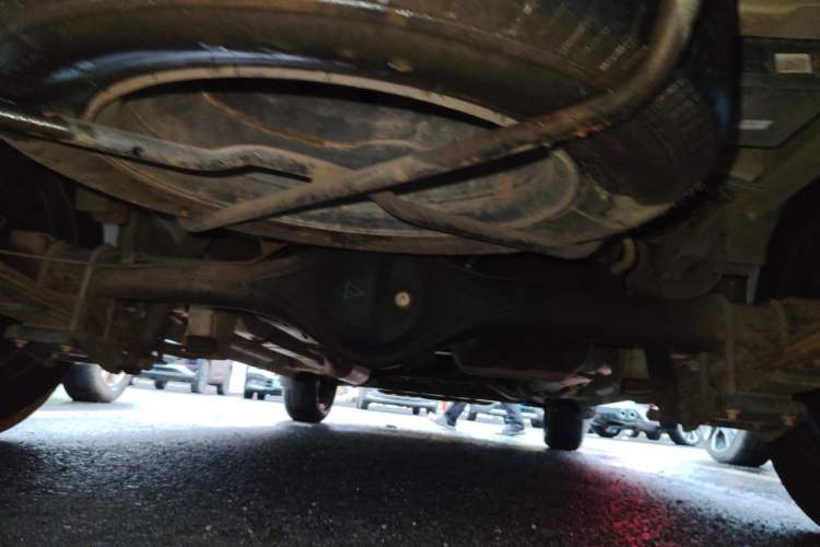 Used Dongfeng Fengon 330 2014 1.3L Manual Utility Version DK13-07 Chassis Rear