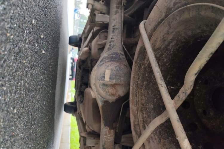 Used Dongfeng Fengon 330 2014 1.5L Manual Utility Version DK15 Chassis Rear
