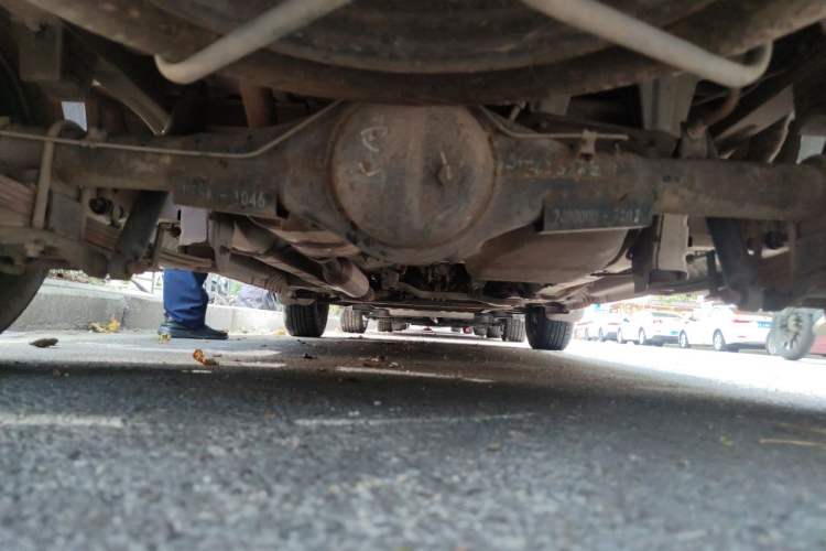 Used Dongfeng Fengon 330 2014 1.5L Manual Utility Version DK15 Chassis Rear