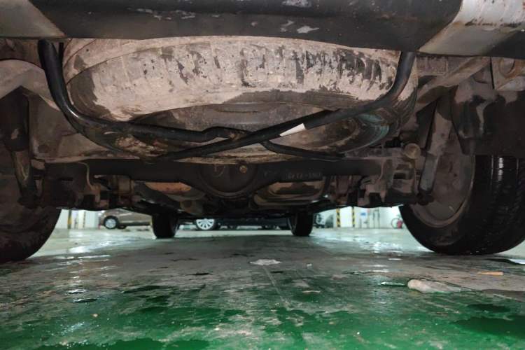 Used Dongfeng Fengon 330 2014 1.5L Manual Utility Version DK15 Chassis Rear