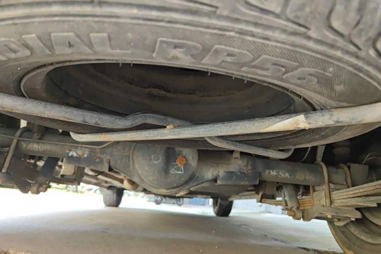 Used Dongfeng Fengon 330 2014 1.5L Manual Utility Version DK15 Chassis Rear