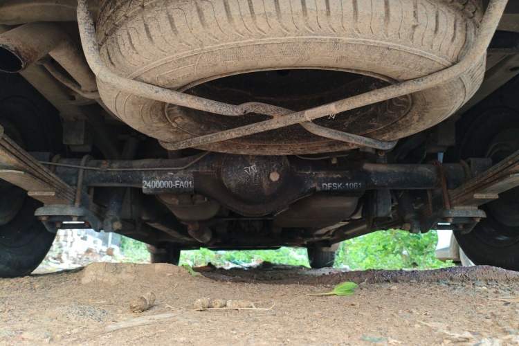 Used Dongfeng Fengon 330 2014 1.5L Manual Utility Version DK15 Chassis Rear