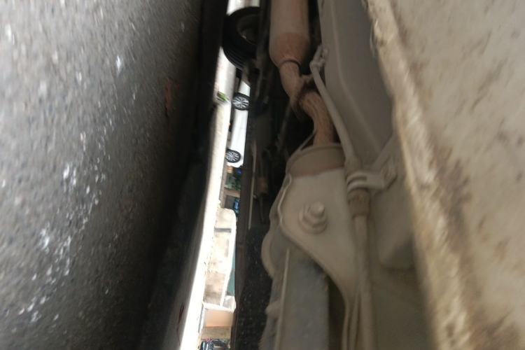 Used Dongfeng Fengon 330 2014 1.5L Manual Utility Version DK15 Chassis Rear Left
