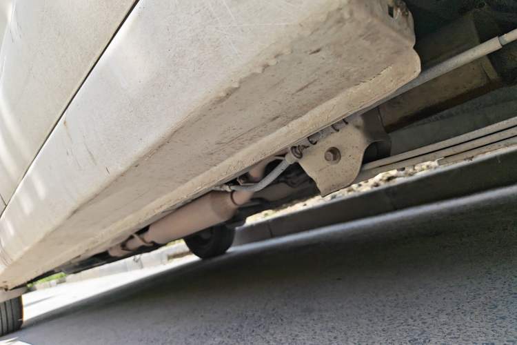 Used Dongfeng Fengon 330 2014 1.3L Manual Utility Version DK13-07 Chassis Rear Left