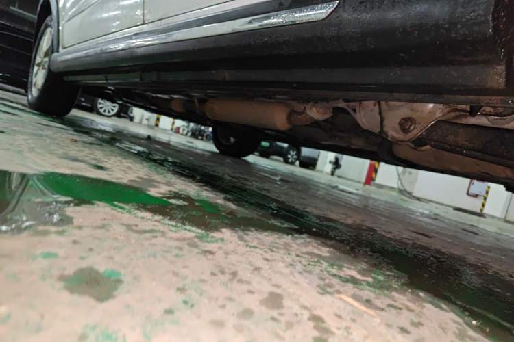 Used Dongfeng Fengon 330 2014 1.5L Manual Utility Version DK15 Chassis Rear Left