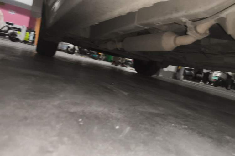 Used Dongfeng Fengon 330 2014 1.5L Manual Utility Version DK15 Chassis Rear Left
