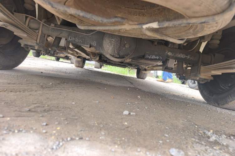 Used Dongfeng Fengon 330 2014 1.5L Manual Utility Version DK15 Chassis Rear