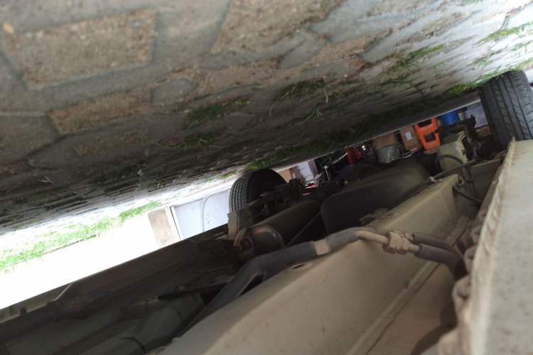 Used Dongfeng Fengon 330 2014 1.5L Manual Standard Edition DK15-02 Chassis Rear Right