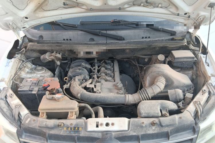 Used Dongfeng Fengon 330 2014 1.5L Manual Utility Version DK15 Engine Bay