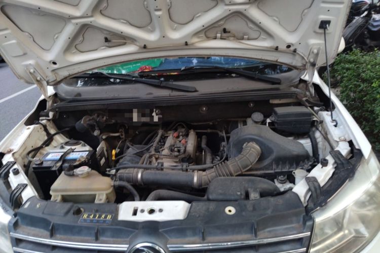 Used Dongfeng Fengon 330 2014 1.5L Manual Utility Version DK15 Engine Bay