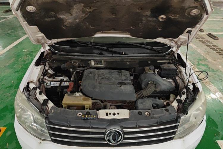 Used Dongfeng Fengon 330 2014 1.5L Manual Utility Version DK15 Engine Bay