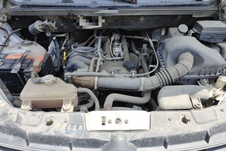 Used Dongfeng Fengon 330 2014 1.5L Manual Comfort Version DK15-02 Engine Bay