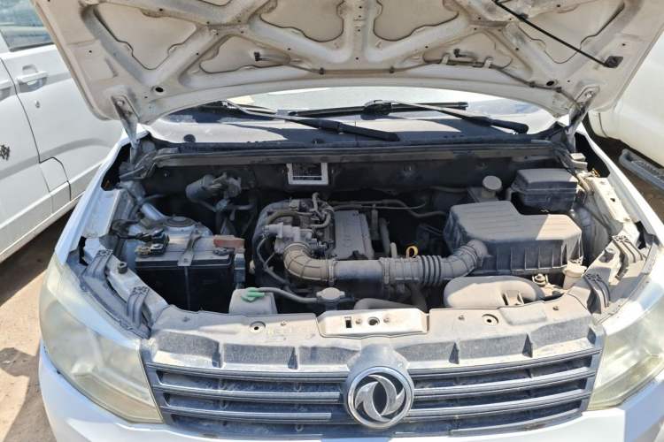 Used Dongfeng Fengon 330 2014 1.2L Manual Practical Version DK12-07 Engine Bay